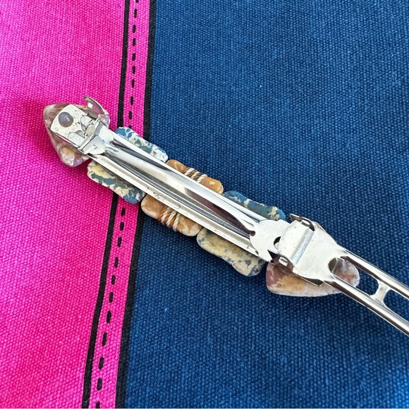 Made In Taiwan Clay Hair Clip - Picture 8 of 8